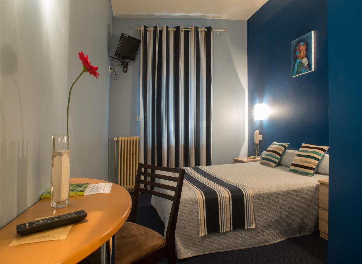 Logis Hotel Le Clos Des Oliviers Bourg-Saint-Andéol Eksteriør billede